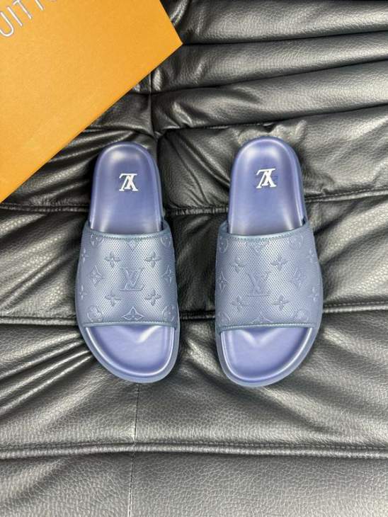 Picture of Louis Vuitton Slippers _SKULVsz38-46jyh0813768